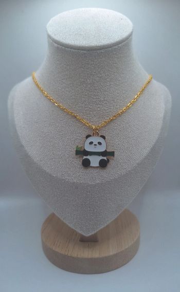 Collier panda