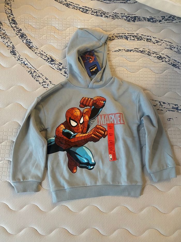 Pull spiderman 7 ans - photo numéro 2