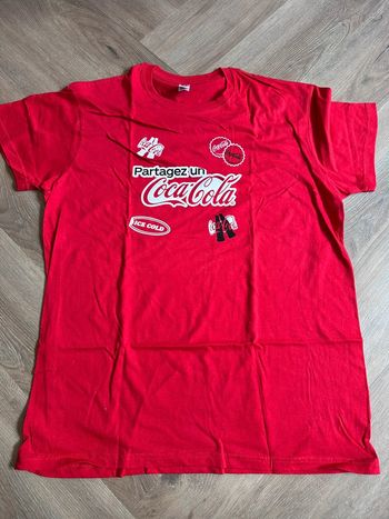 T shirt coca