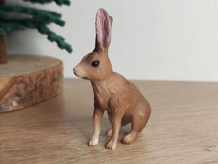 Figurine lièvre Animal de la forêt - photo numéro 2