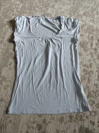 T shirt camaïeu taille 2