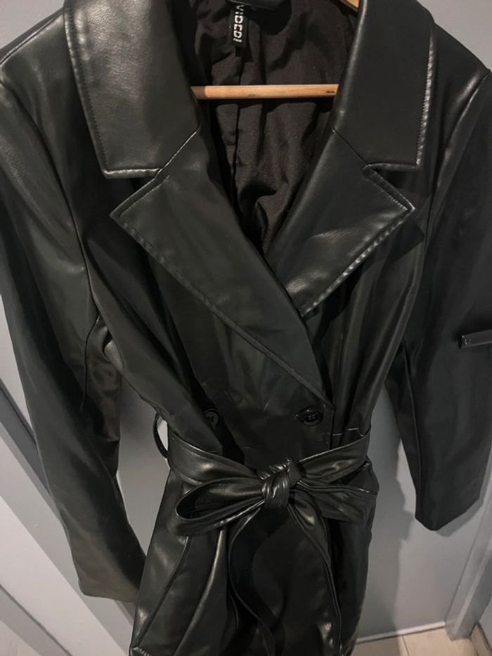 trench simili cuir - photo numéro 3