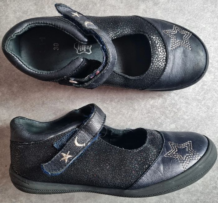 Ballerines en cuir p30