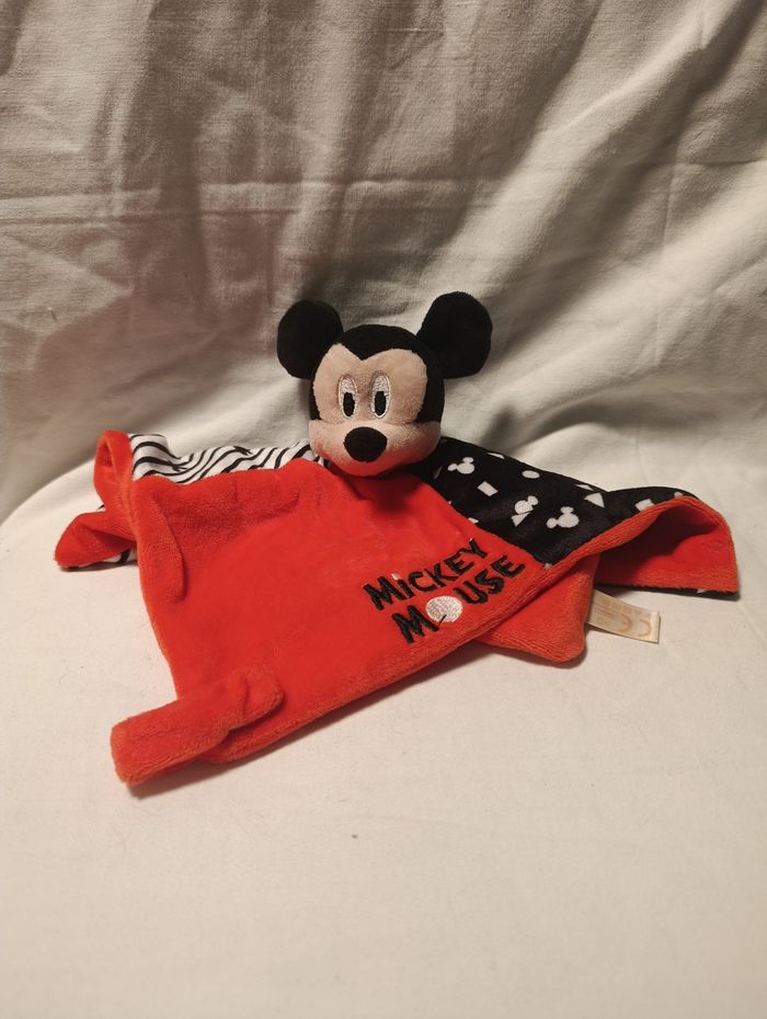 Doudou Mickey