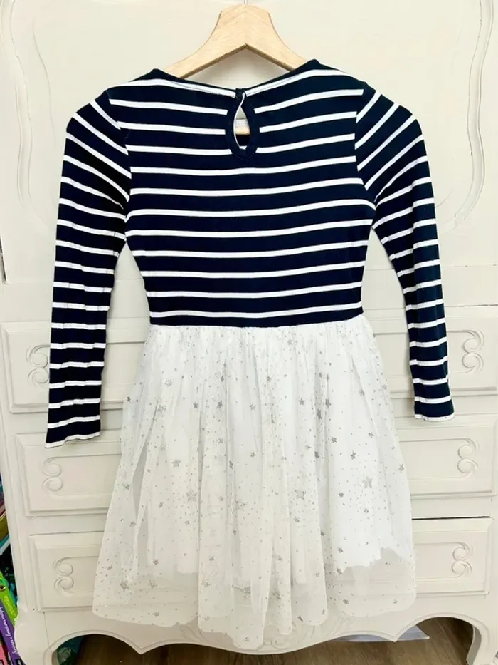Superbe robe petit bateau haut rayé marinière bas à tulle étoile taille 8 ans - photo numéro 2