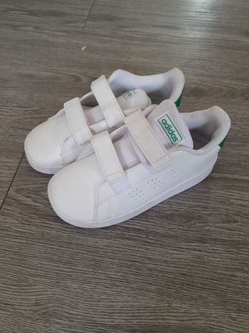 Adidas neuf blanc