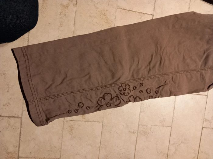 Lot 2 pantalons (10 ans) - photo numéro 3
