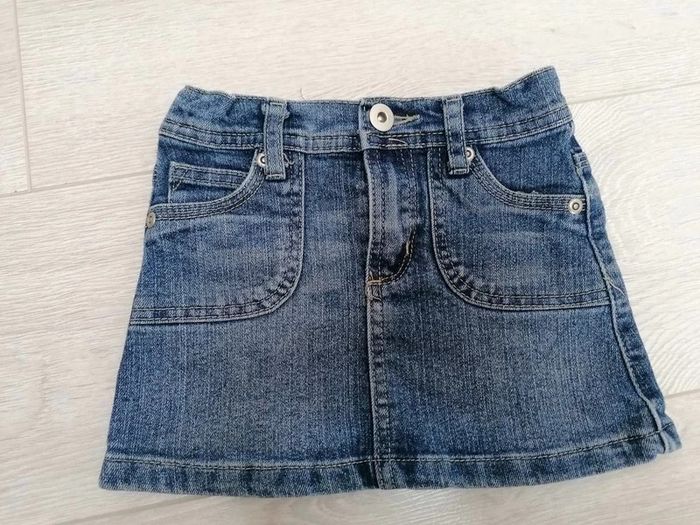 Lot jupes 3 ans - photo numéro 8