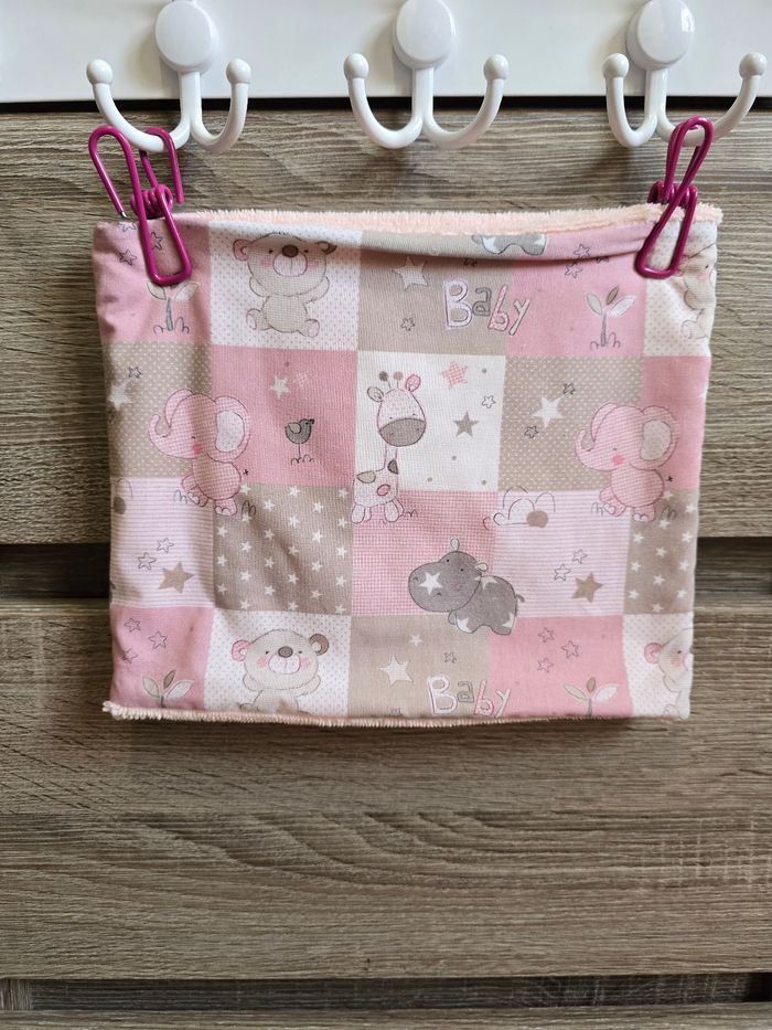 Vêtement Bébé Fille - Tour de cou - photo numéro 2