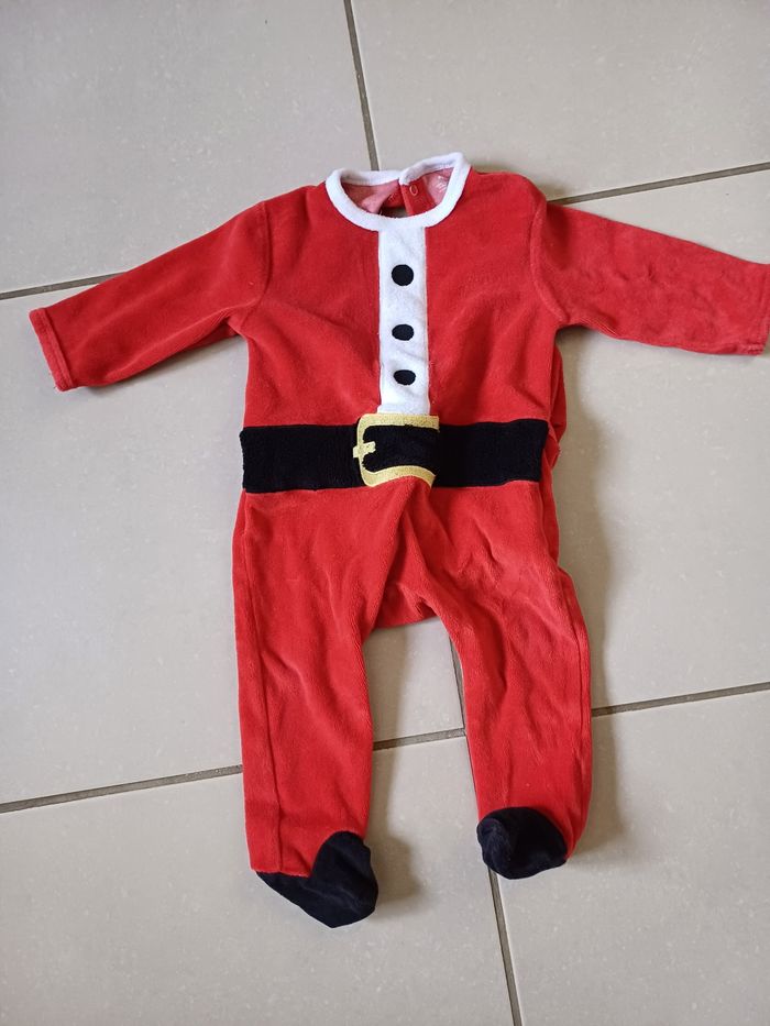 Pyjamas père Noël 12 mois Kiabi