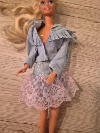 Vetement Barbie