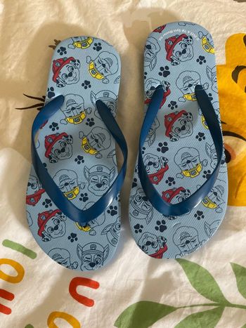 Tongs neuf