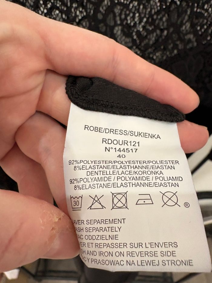 Robe noire en velours et en dentelle Jacqueline Riu - Taille 40 - photo numéro 9