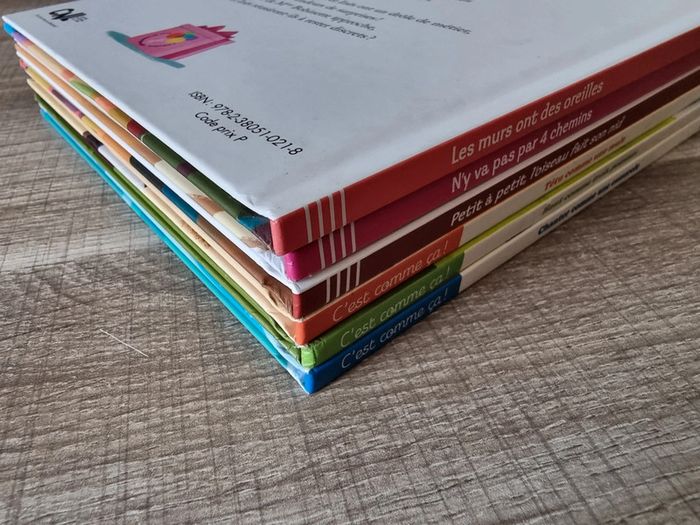 Lot de livres pour enfants - photo numéro 4