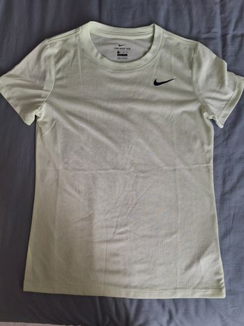 Tee shirt nike