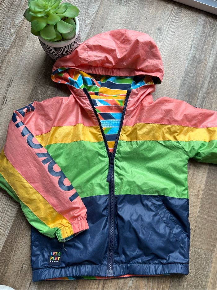 - Veste imperméable réversible Boboli - 6 ans - Très bon état - photo numéro 2