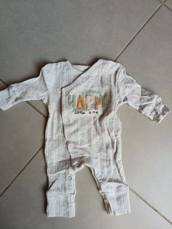 Barboteuse taille 1 mois