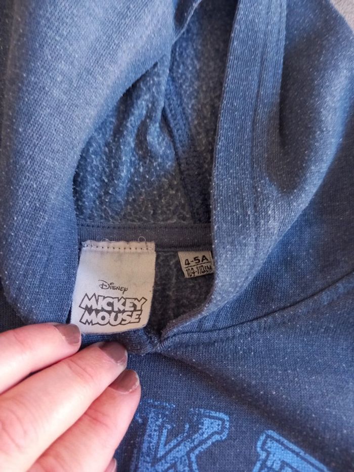 Sweat Mickey Taille 4-5 ans - photo numéro 2