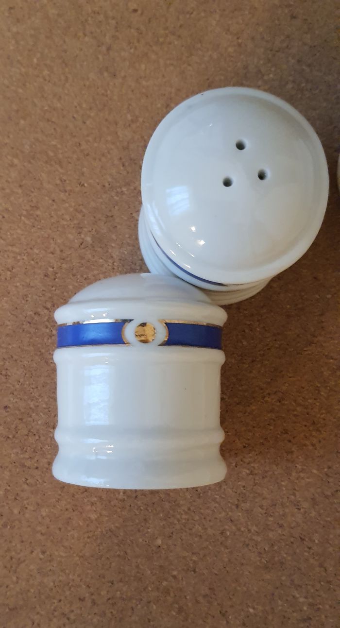 Ensemble porcelaine sel/poivre/moutarde "Philippe Deshoullieères" - photo numéro 3