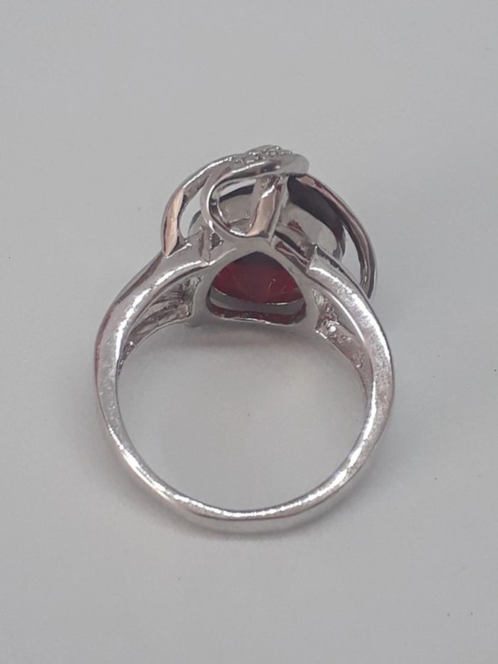 Bague fantaisie pierre rouge + brillants - photo numéro 3