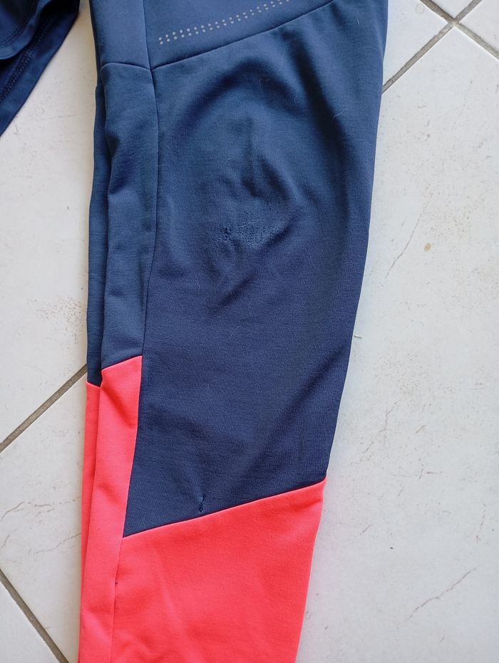 Lot pantalon tee shirt thermique XS 14 ans - photo numéro 3
