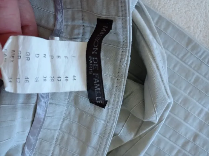 Pantalon grise, Maison de Famille 40 - photo numéro 10