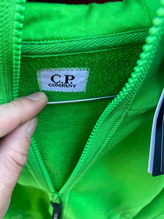 - Sweat à capuche cp company vert claire - photo numéro 8