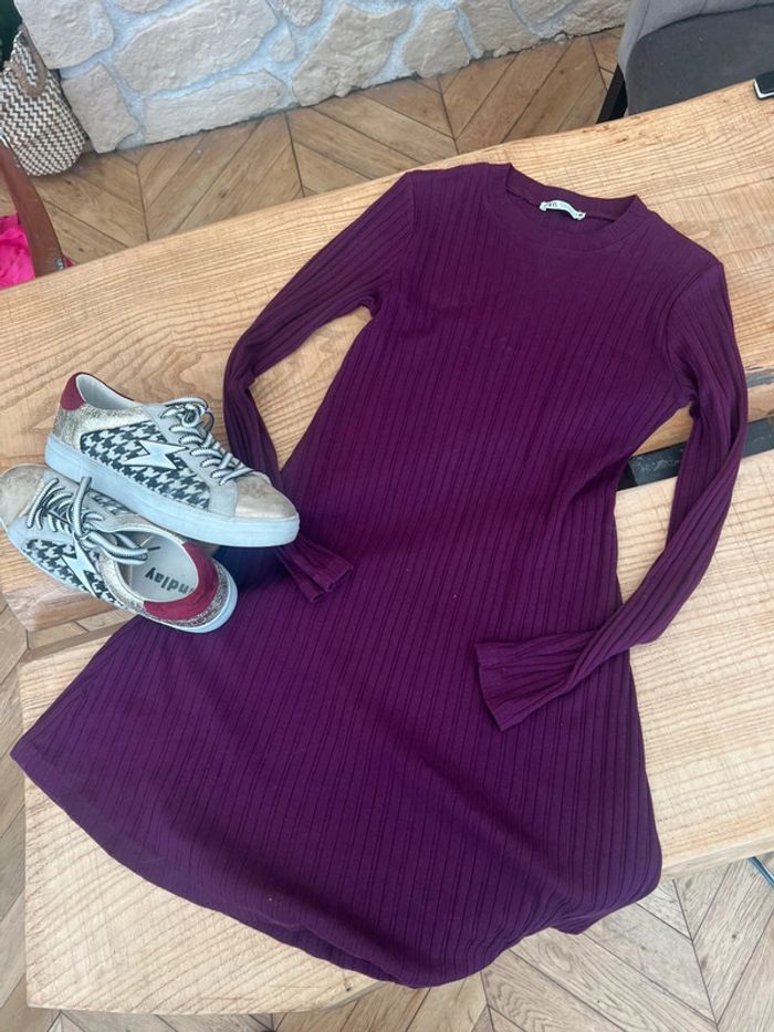 Robe bordeaux Zara taille M 38 manches longues côtelé