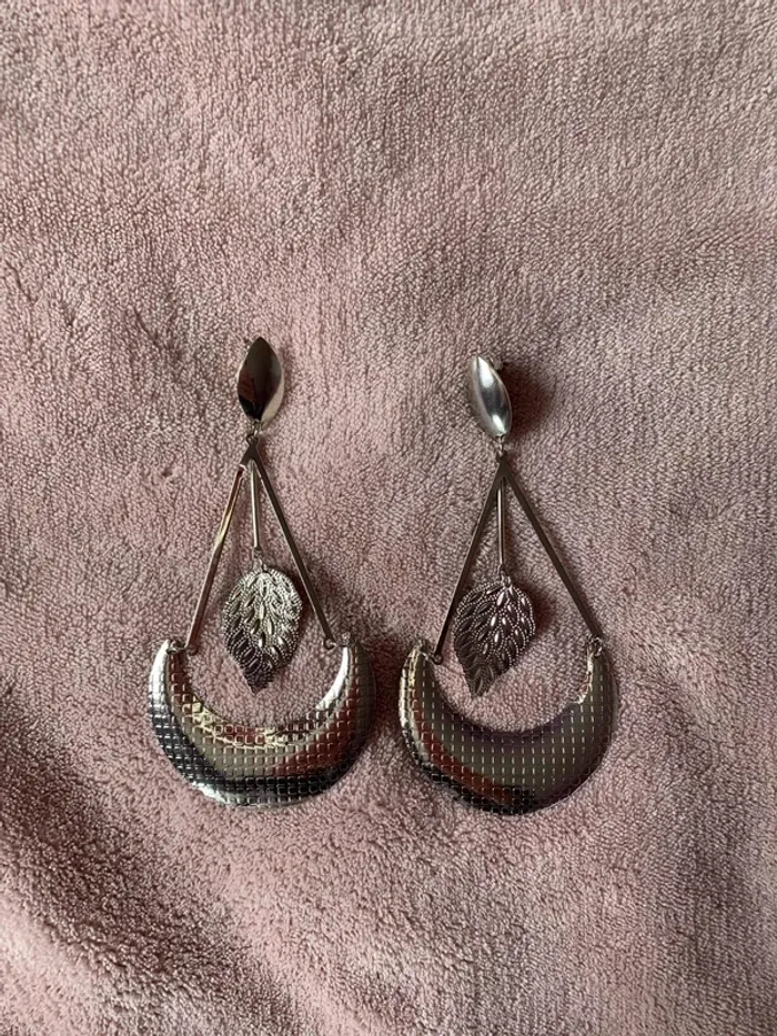 Boucles d’oreilles Neuves 🍃 - photo numéro 2