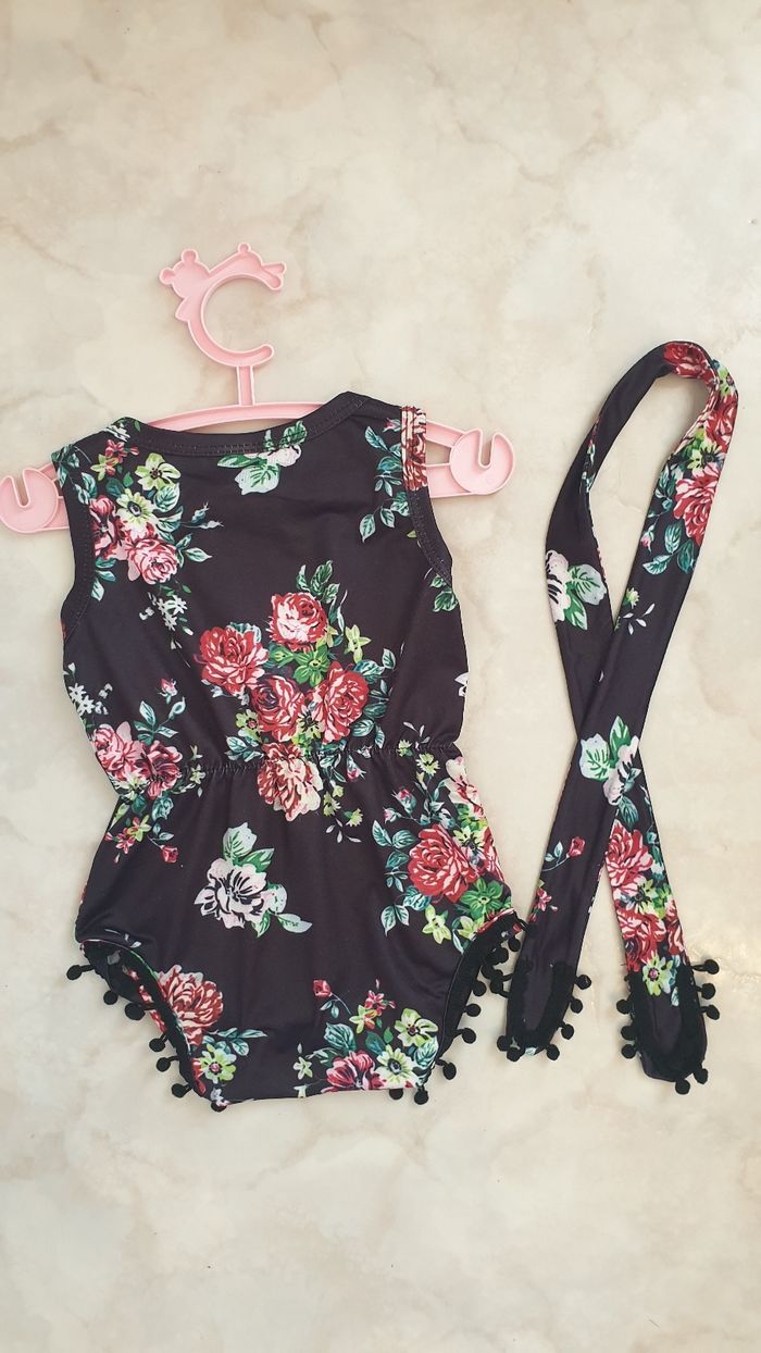 Combinaison bébé fille 9 mois - photo numéro 3