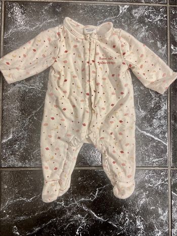 Grenouillère pyjama avec écriture bonne nuit jolie chérie