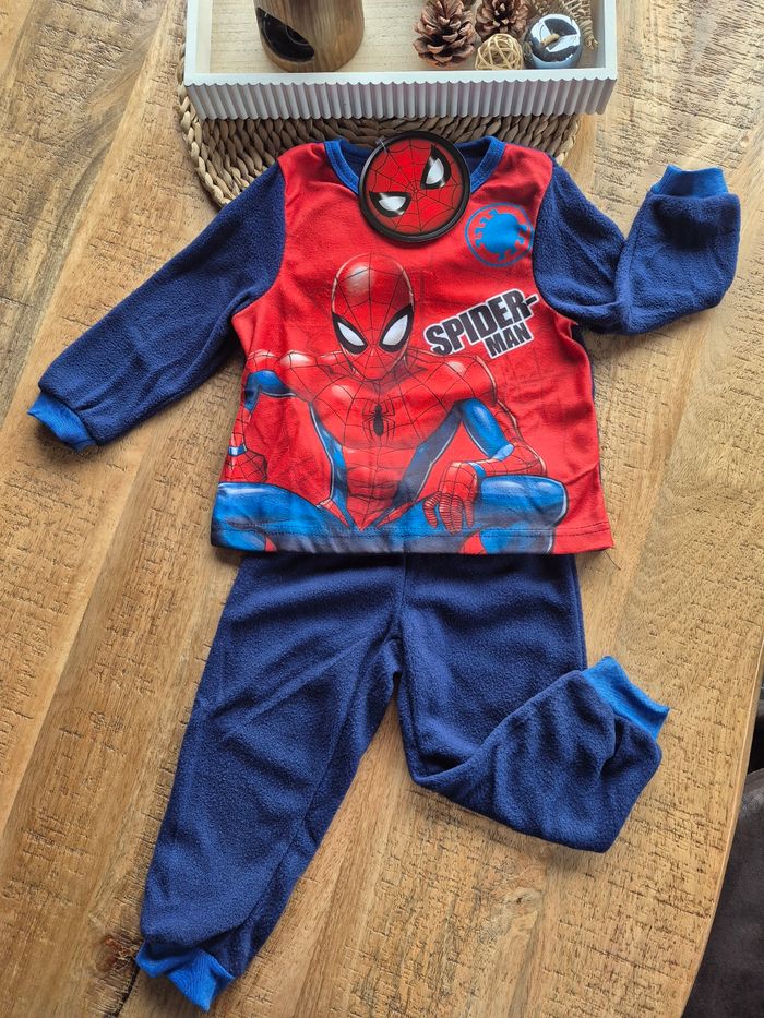 Pyjama Garçon Spiderman Bleu Marine 8 ans