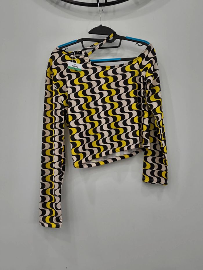Haut court taille XL sinsay neuf