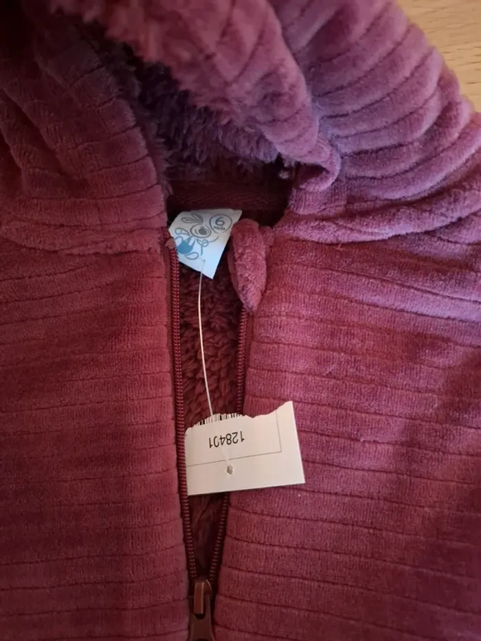 Petite veste polaire 6 mois - photo numéro 2