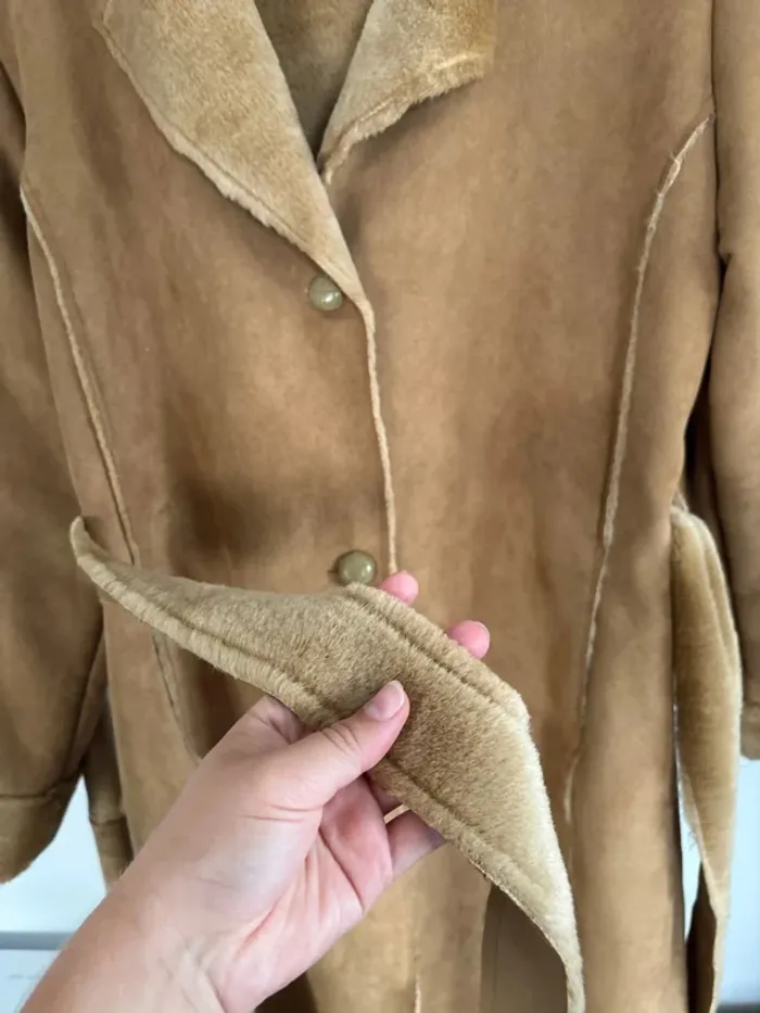 Manteau long fausse fourrure et daim Taille XL - photo numéro 4