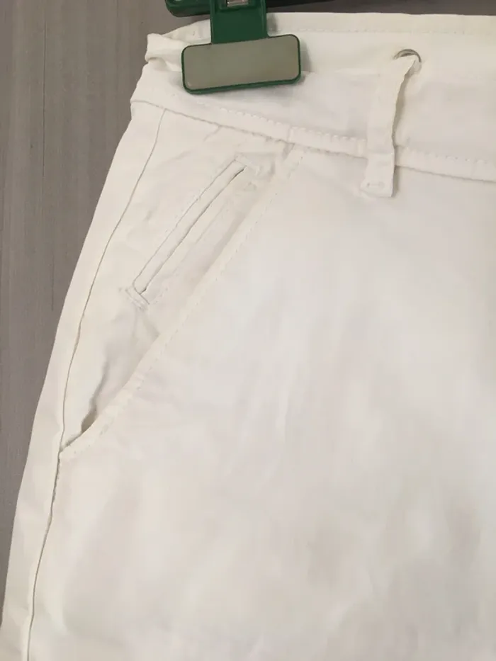 Short blanc cassé Massimo Dutti T.36 - photo numéro 5