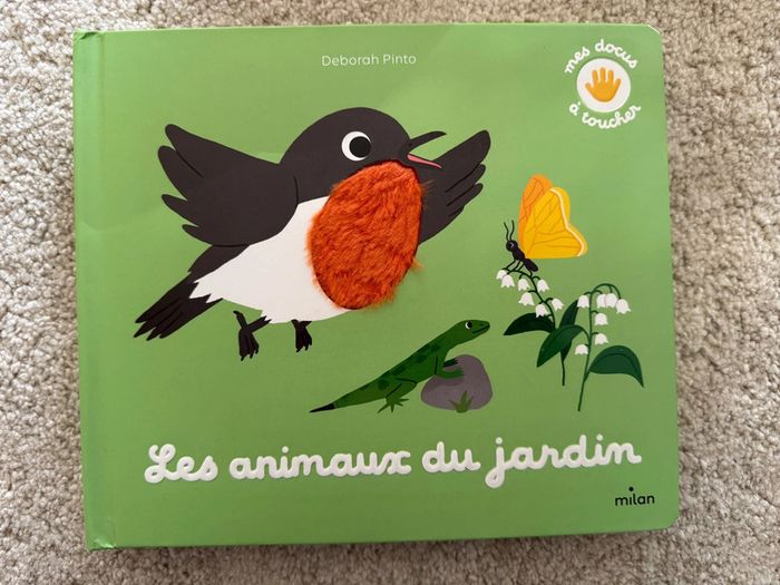 Livre mes docus à toucher : Les animaux du jardin 🌻