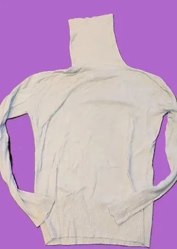 Pull col roulé femme 40 Bizzbee – Blanc cassé – Très bon état