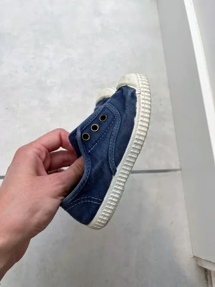 Lot chaussures enfant T24 - photo numéro 7