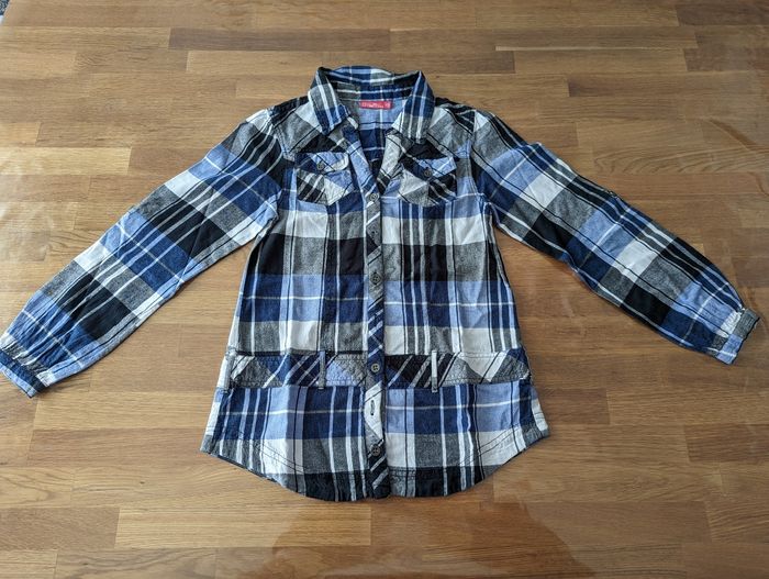 Tunique longue/chemise fille 10 ans Sismix
Très bon état