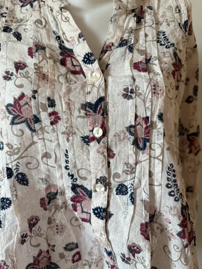 Blouse à fleur grande taille en très bon état taille 48 vetissimo - photo numéro 5