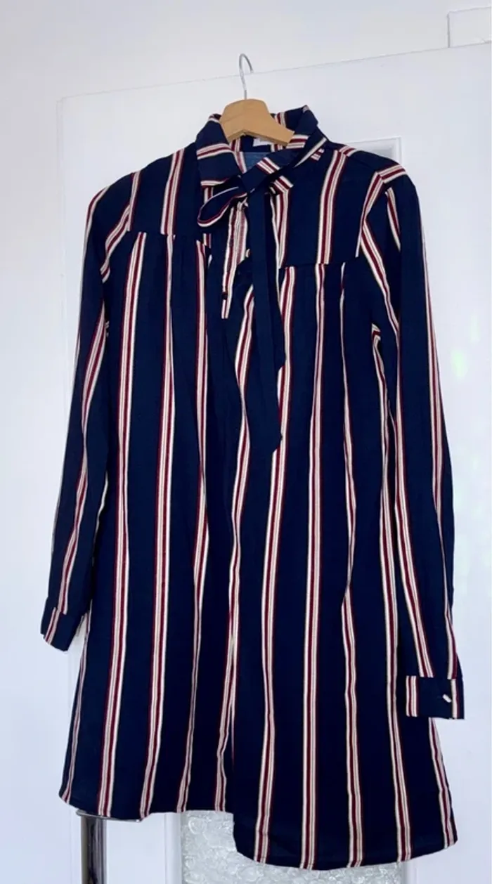 Robe Glamorous 38 neuve
