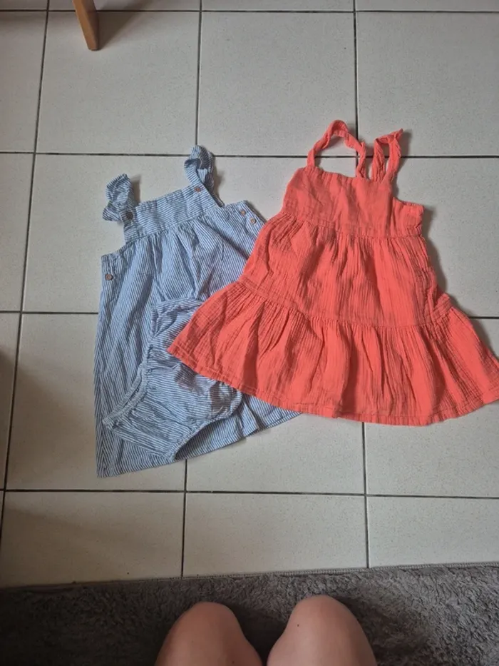 Lot de 2 robes été 3 ans