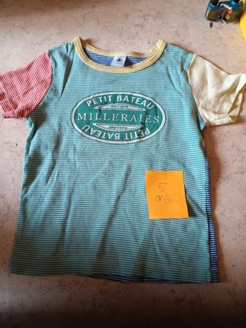 Tee-shirt  petit bateau 5 ans pas de vinted go
