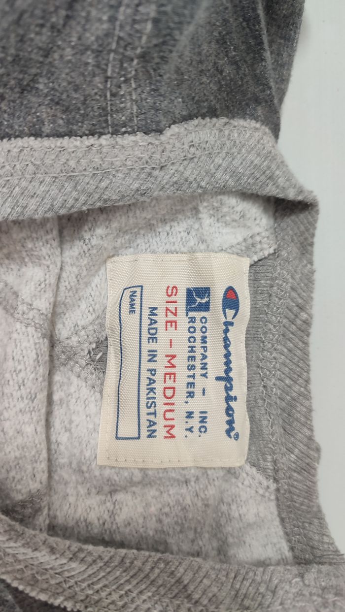 Vêtement Homme Sweatshirts Sweats pull gris auburn Champion taille M #Retrostreet - photo numéro 2