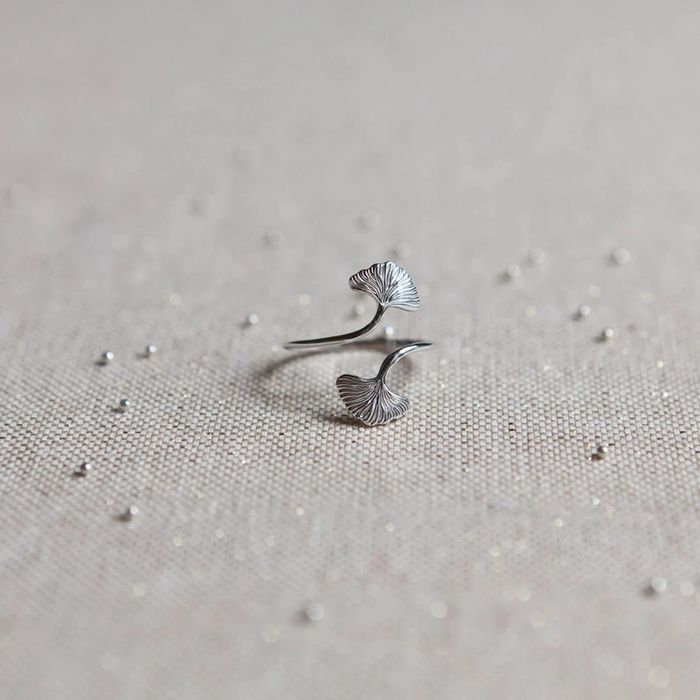 Bague feuilles de ginkgo biloba en argent