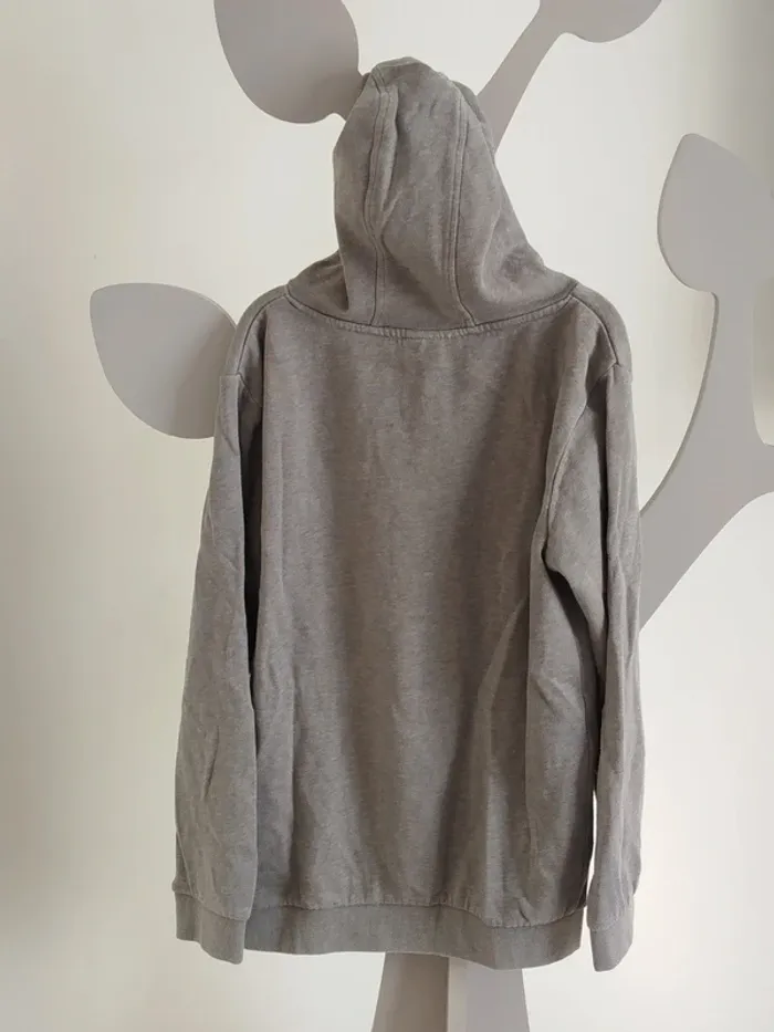 Sweat à capuche gris Kiabi taille 12 ans - photo numéro 2