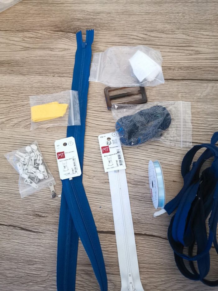 Lot accessoires couture et loisirs créatifs