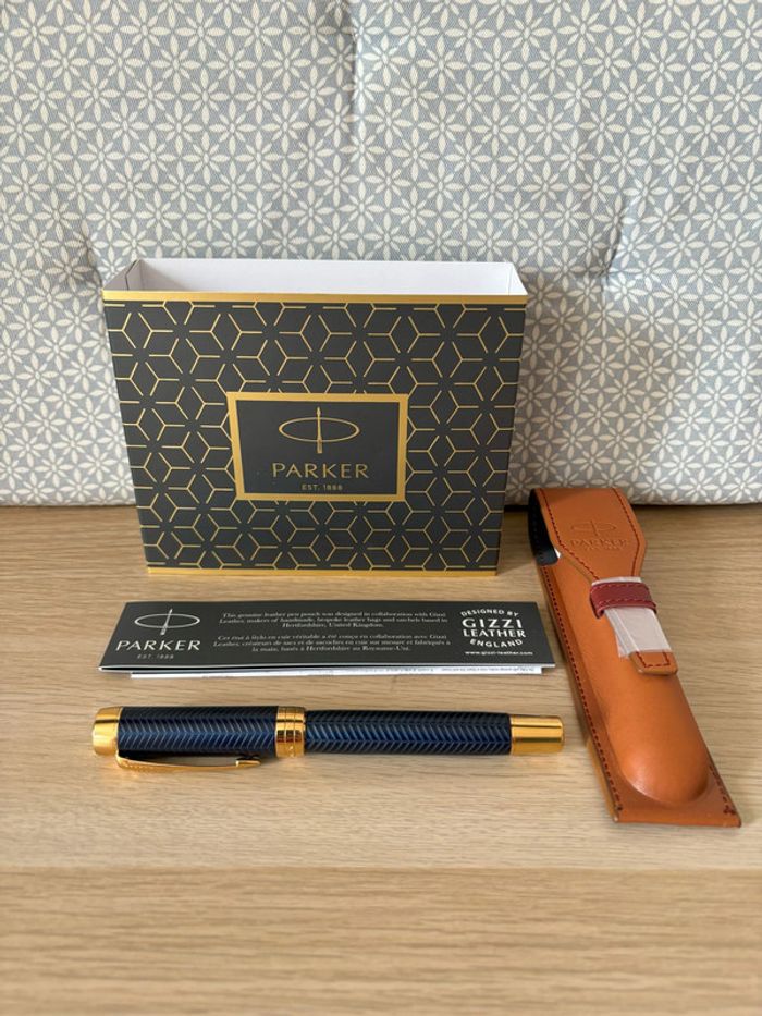 Coffret Stylo Bille "Prestige Blue Chevron GT Duofold + Etui Cuir"