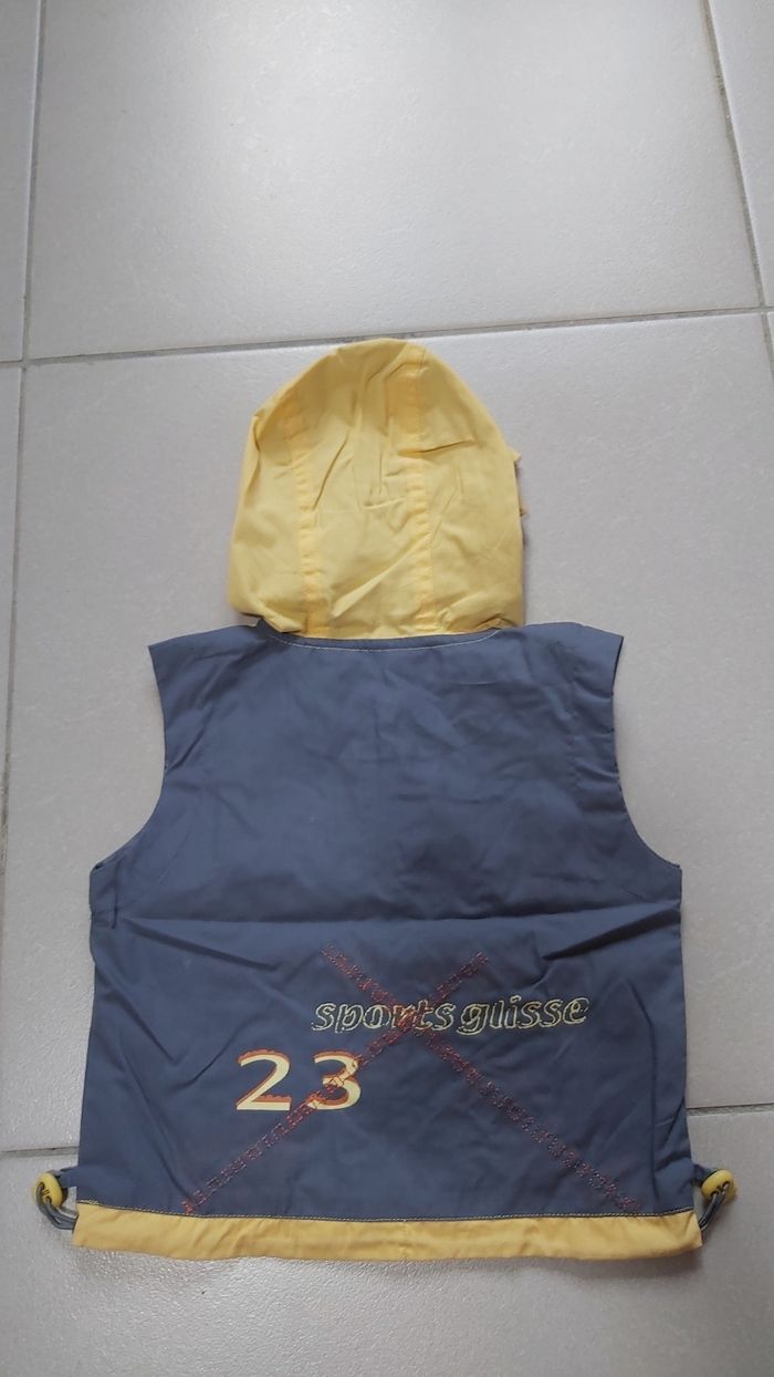 Veste sans manche 12 mois - photo numéro 3